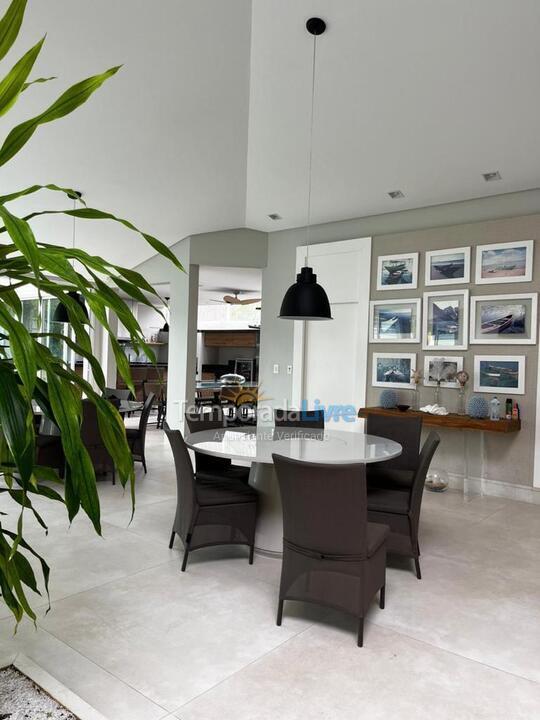 Casa para alquiler de vacaciones em São Sebastião (Maresias)