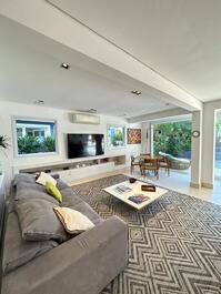 House for rent on the beach safely