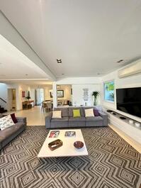 House for rent on the beach safely