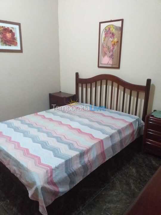 Casa para aluguel de temporada em Cabo Frio (Braga)