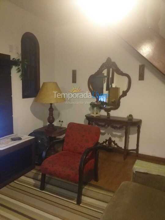 Casa para aluguel de temporada em Cabo Frio (Braga)