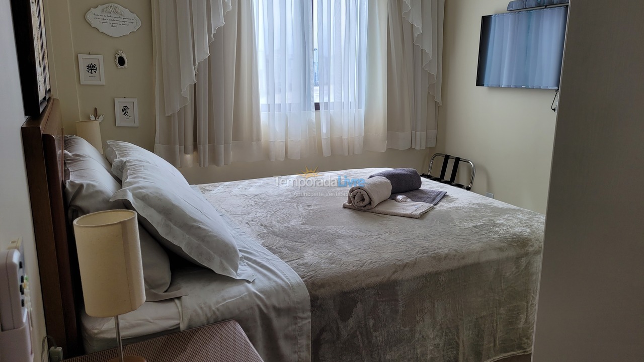 Apartamento para aluguel de temporada em Balneário Camboriú (Barra Sul)