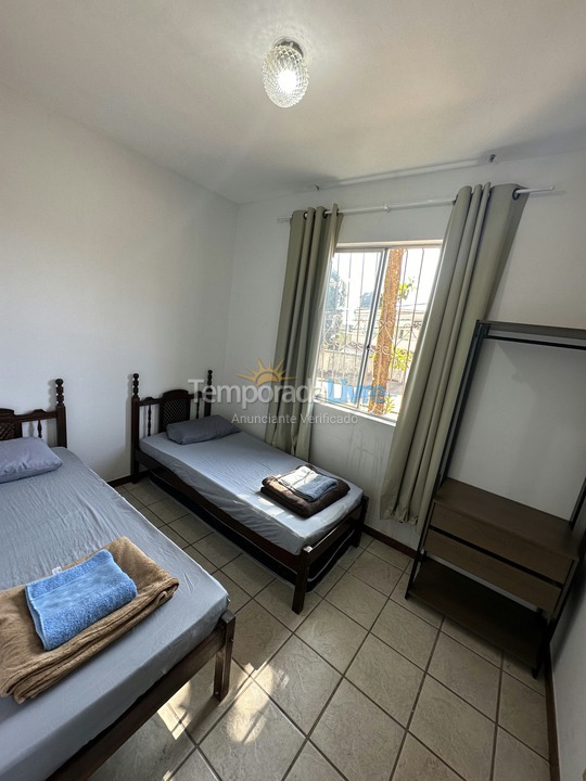 Apartamento para aluguel de temporada em Belo Horizonte (Flavio Marques Lisboa)