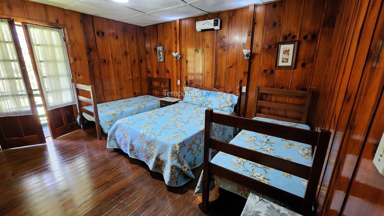 House for vacation rental in Campos do Jordão (Capivari)