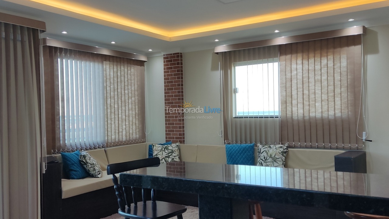 Casa para aluguel de temporada em São Francisco de Itabapoana (Praia de Manguinhos)