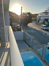 Excelente Sobrado 1 suite, 4 quartos com AC, WI-FI, 50m do mar