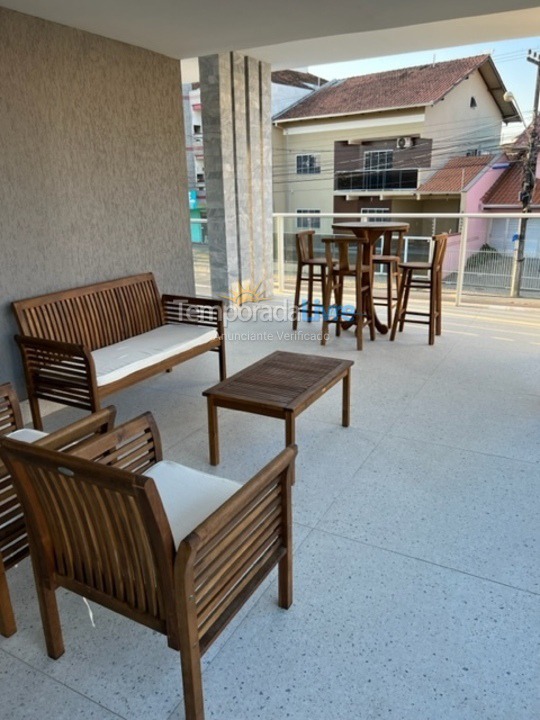 Casa para aluguel de temporada em São Francisco do Sul (Enseada)