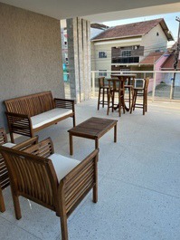 Excelente Sobrado 1 suite, 4 quartos com AC, WI-FI, 50m do mar