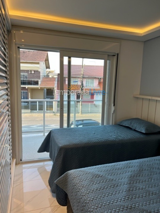 Casa para aluguel de temporada em São Francisco do Sul (Enseada)