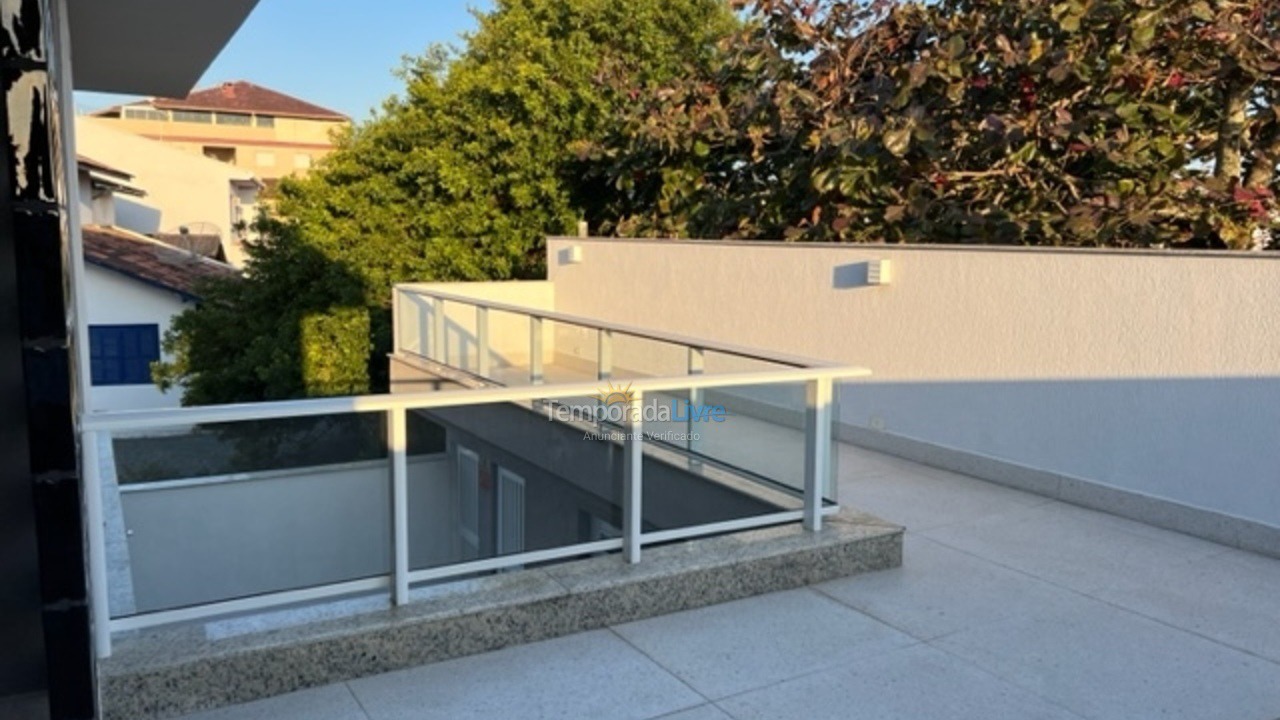 Casa para aluguel de temporada em São Francisco do Sul (Enseada)