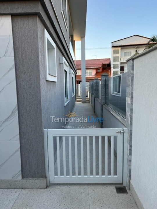 Casa para aluguel de temporada em São Francisco do Sul (Enseada)