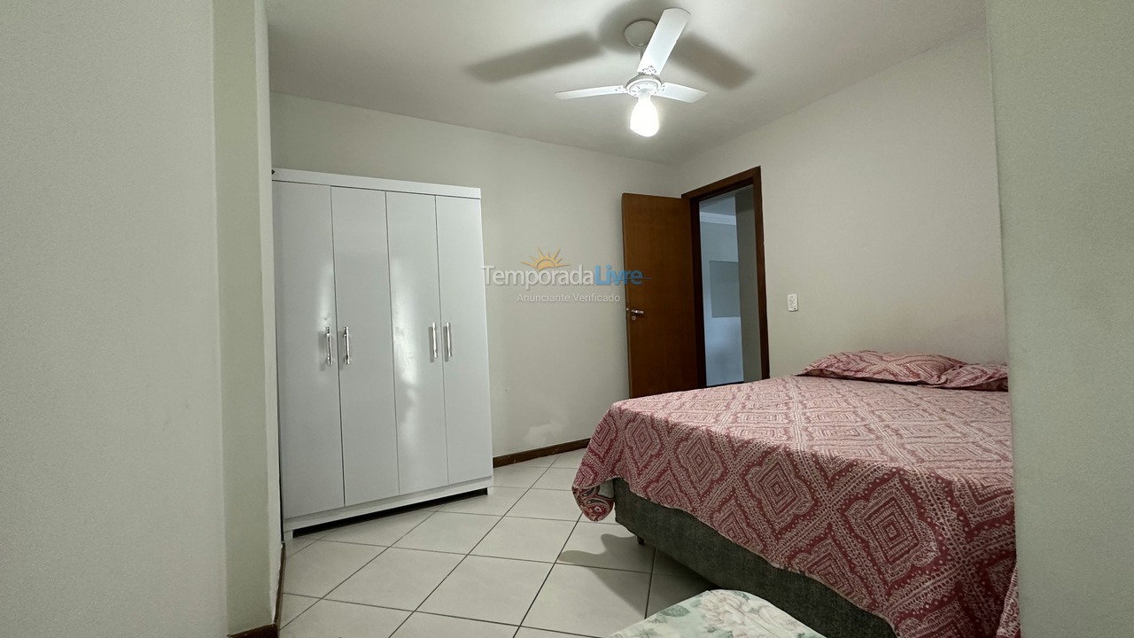 Apartment for vacation rental in Guarapari (Praia do Morro)