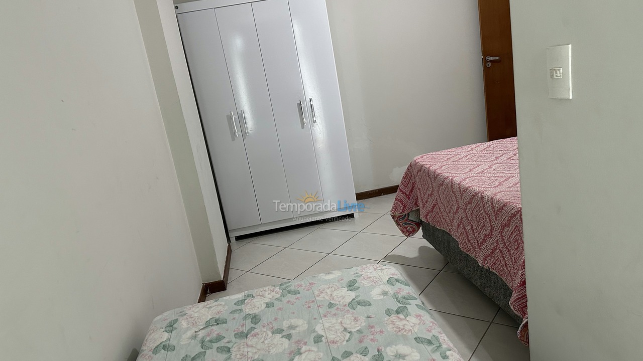 Apartment for vacation rental in Guarapari (Praia do Morro)