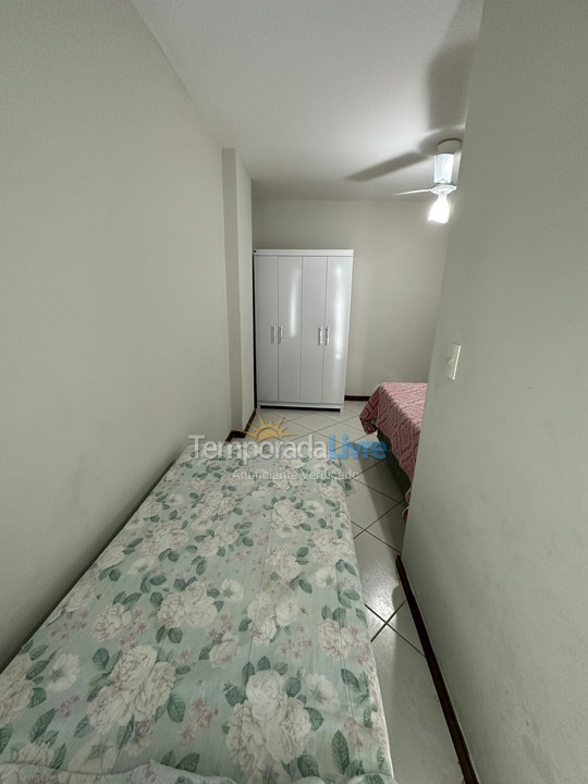 Apartment for vacation rental in Guarapari (Praia do Morro)