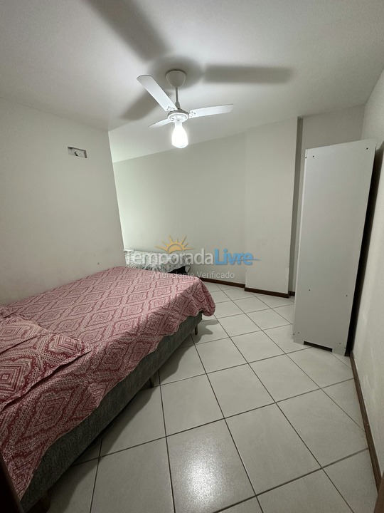 Apartment for vacation rental in Guarapari (Praia do Morro)