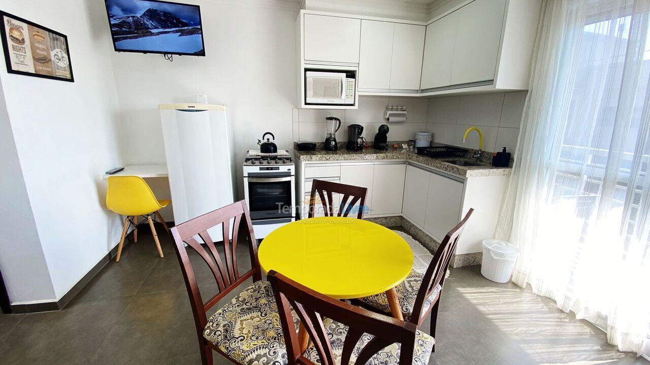 Apartamento para aluguel de temporada em Passo de Torres (Passargada)