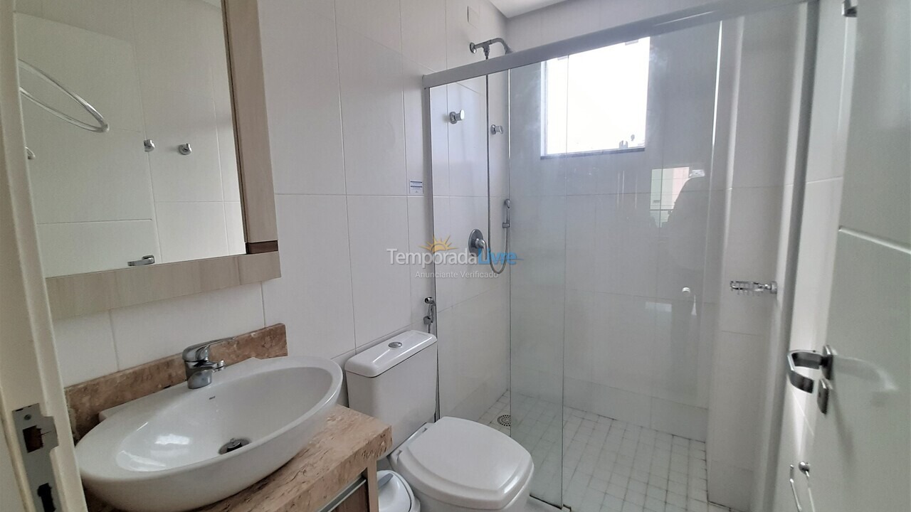 Apartamento para aluguel de temporada em Bombinhas (Praia de Bombas)