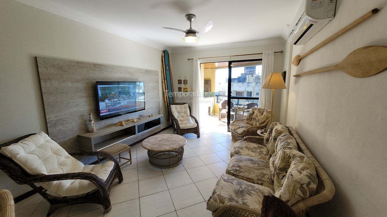 Apartamento para aluguel de temporada em Bombinhas (Praia de Bombas)