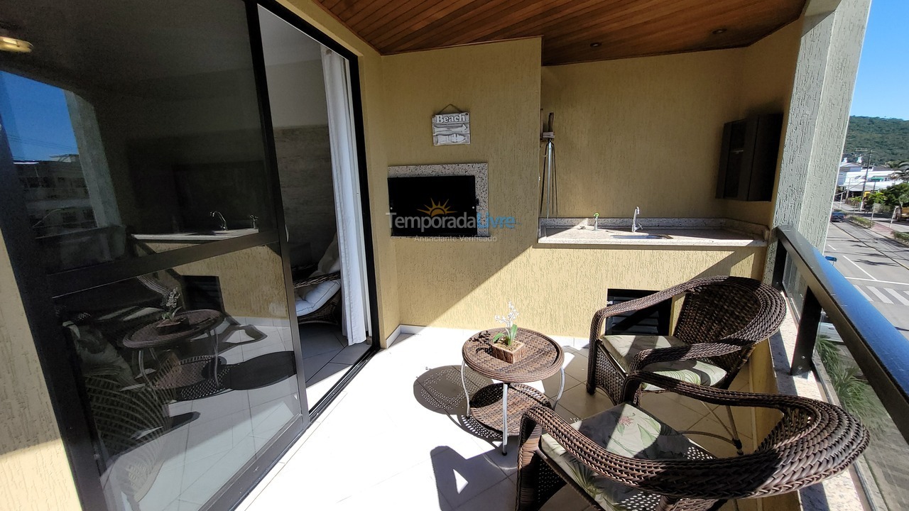 Apartamento para aluguel de temporada em Bombinhas (Praia de Bombas)