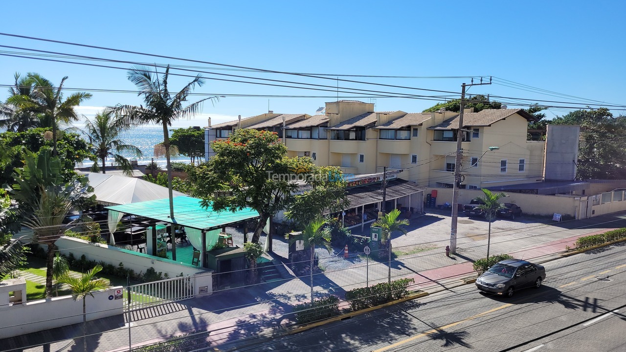 Apartamento para aluguel de temporada em Bombinhas (Praia de Bombas)