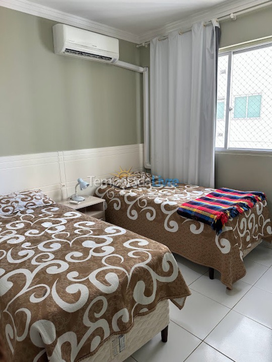Apartamento para aluguel de temporada em Balneário Camboriú (Praia Central)