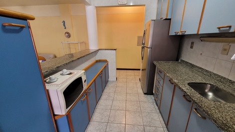 Apartment on the avenue with 3 bedrooms.