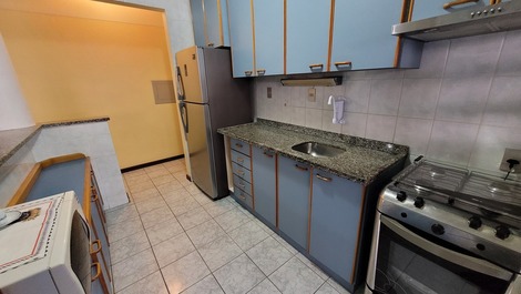 Apartment on the avenue with 3 bedrooms.