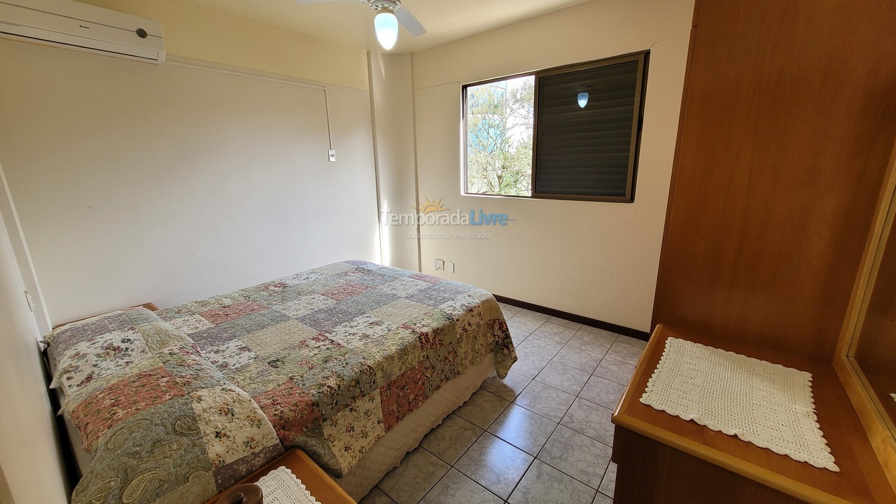 Apartment for vacation rental in Bombinhas (Praia de Bombas)