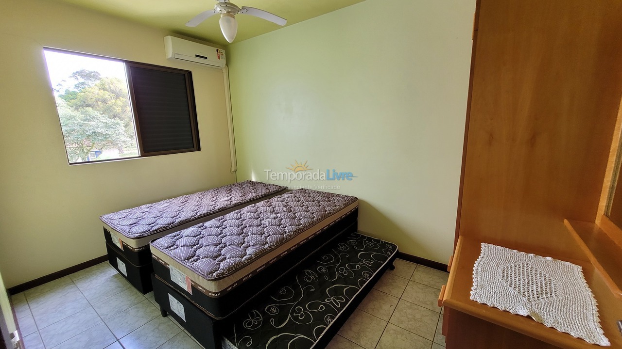 Apartment for vacation rental in Bombinhas (Praia de Bombas)