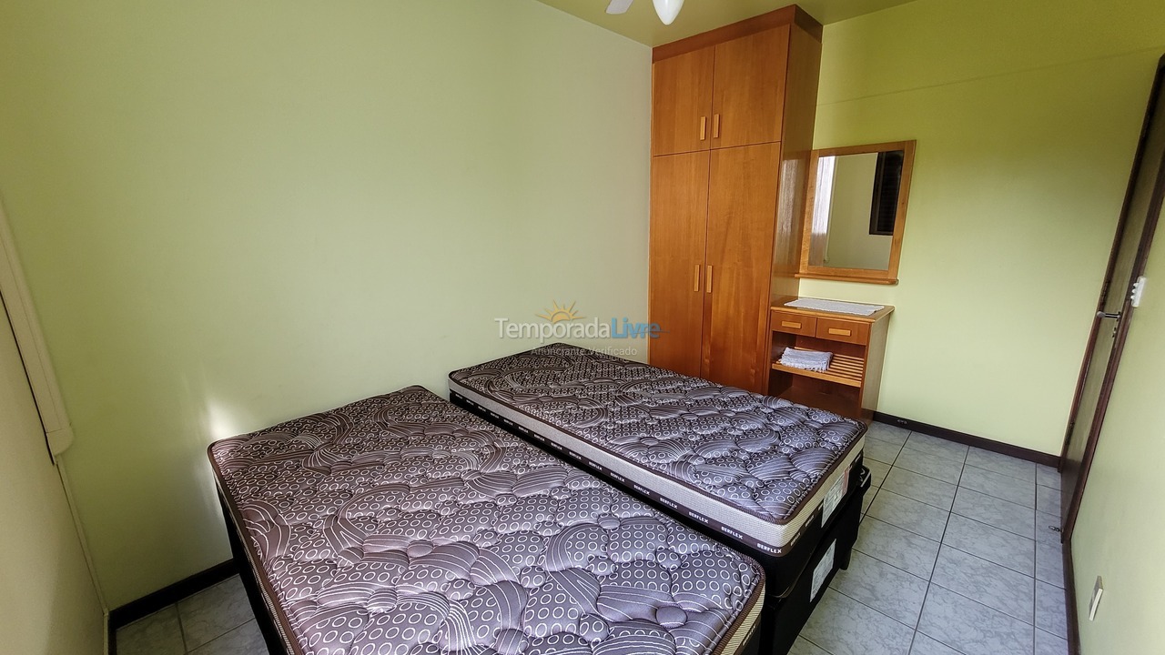 Apartment for vacation rental in Bombinhas (Praia de Bombas)