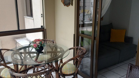 Sacada com churrasqueira