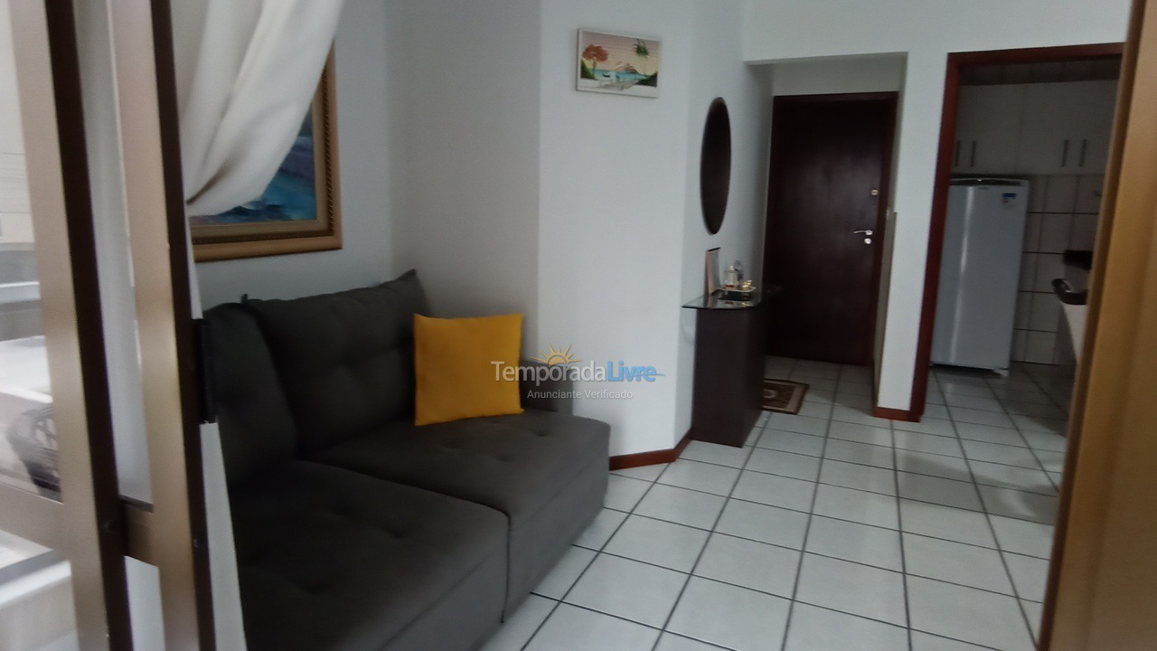 Apartamento para aluguel de temporada em Itapema (Meia Praia)