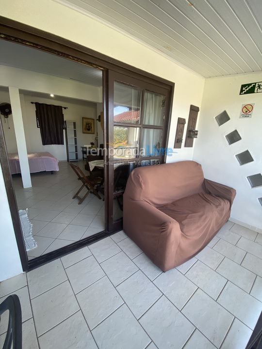 Apartamento para aluguel de temporada em Passo de Torres (Praia dos Molhes)