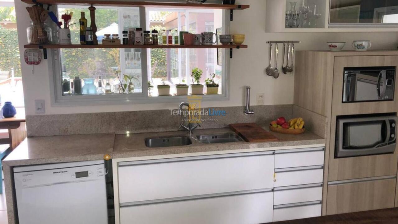 Casa para alquiler de vacaciones em Florianopolis (Jurerê Internacional)