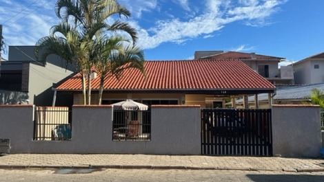 House for rent in São Francisco do Sul - Prainha