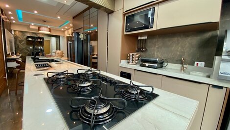 B055 - Apartamento de alto estándar con 3 dormitorios | Wifi