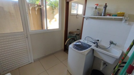 Excelente imóvel frente mar, 1 suite mais 3 quartos com AC, WI-FI