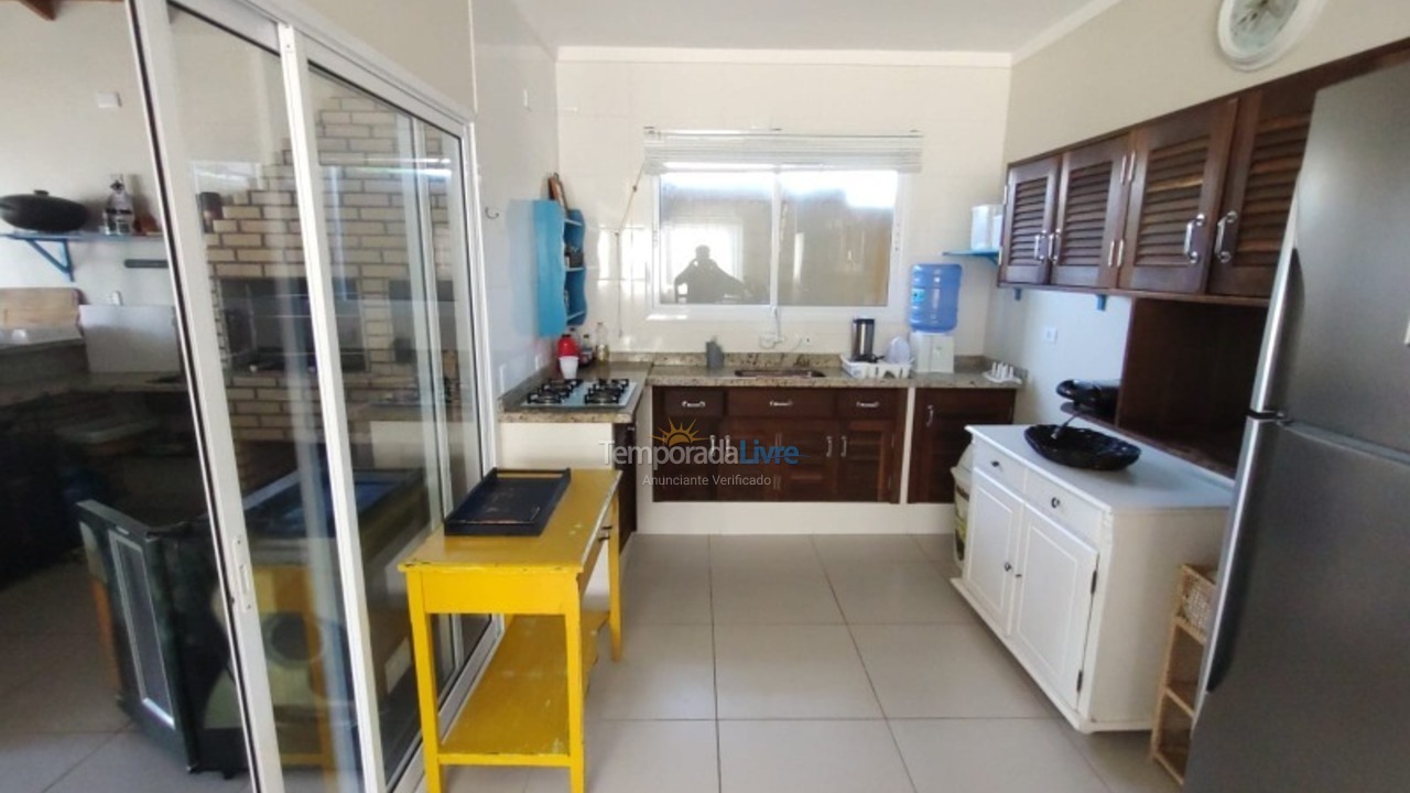 Casa para aluguel de temporada em São Francisco do Sul (Itaguaçu)