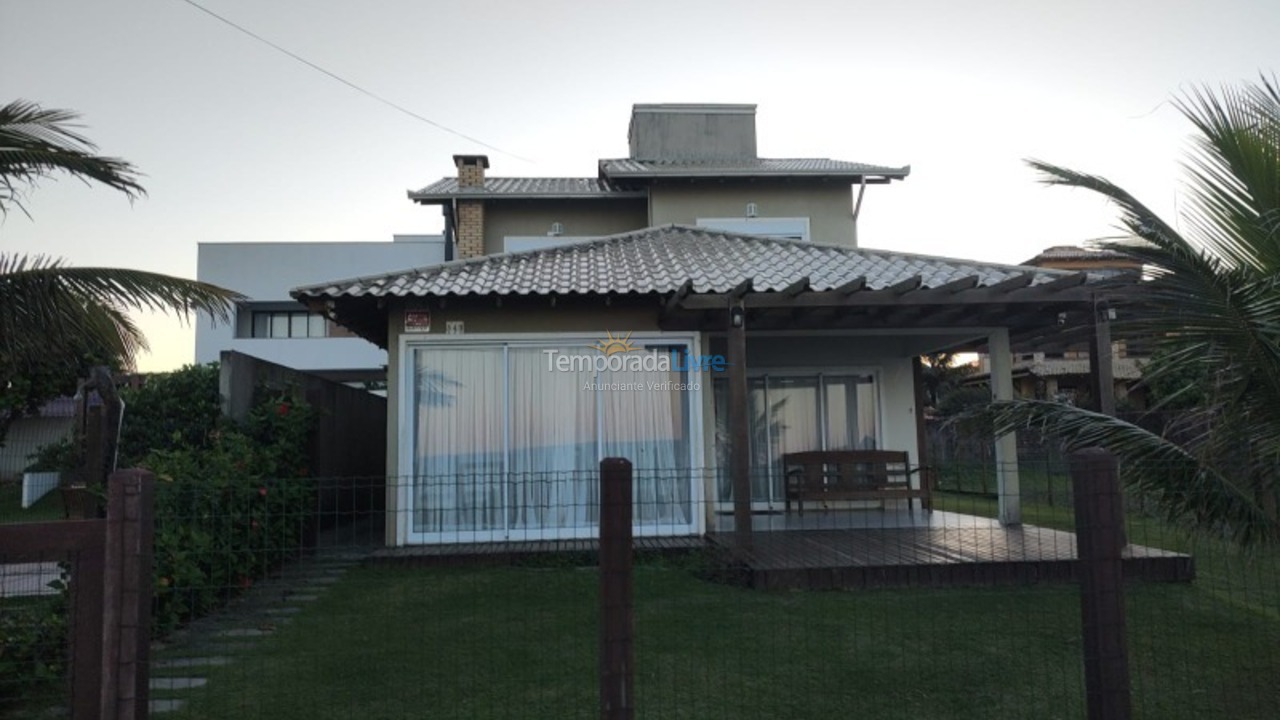 Casa para aluguel de temporada em São Francisco do Sul (Itaguaçu)