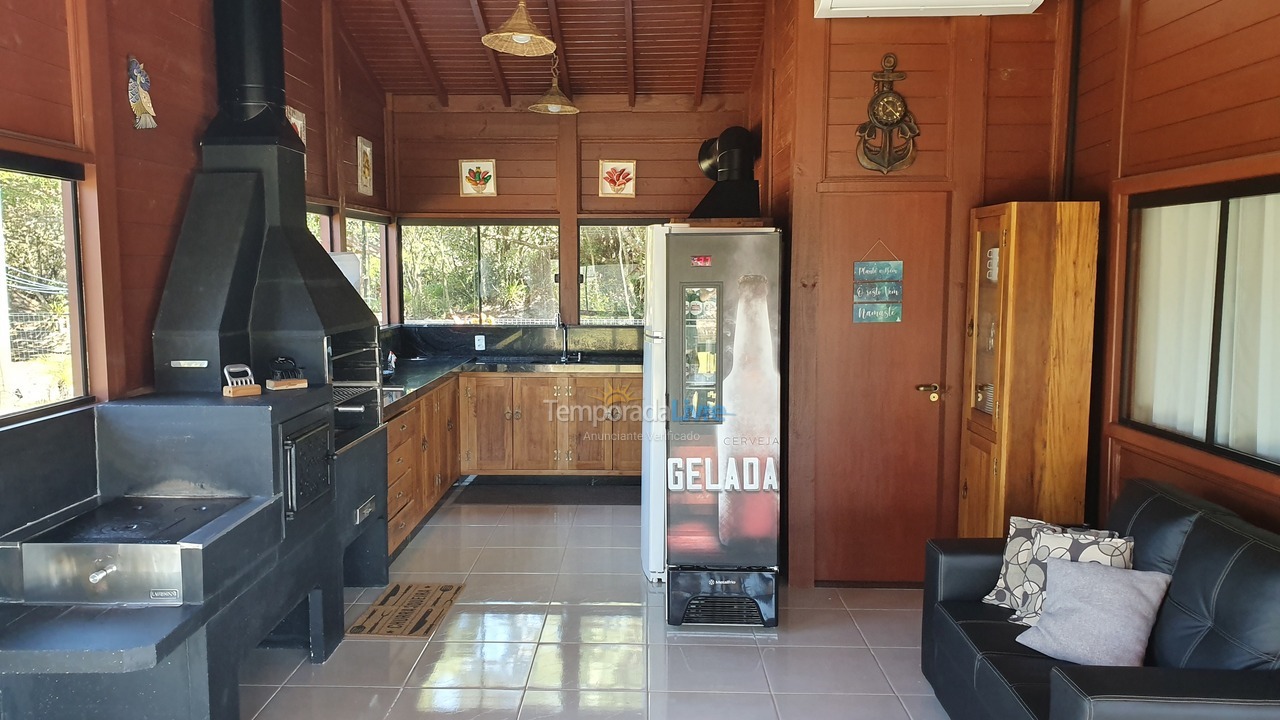 Casa para aluguel de temporada em Palhoça (Praia do Sonho)