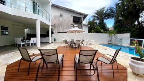 Super aconchegante,casa locação temporada em Riviera de São Lourenço.