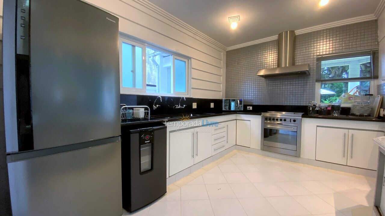 Casa para aluguel de temporada em Bertioga (Riviera de São Lourenço)