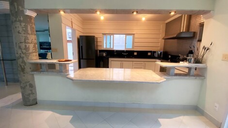 Super aconchegante,casa locação temporada em Riviera de São Lourenço.