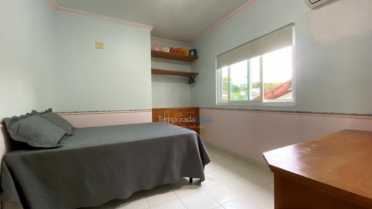 Casa para aluguel de temporada em Bertioga (Riviera de São Lourenço)