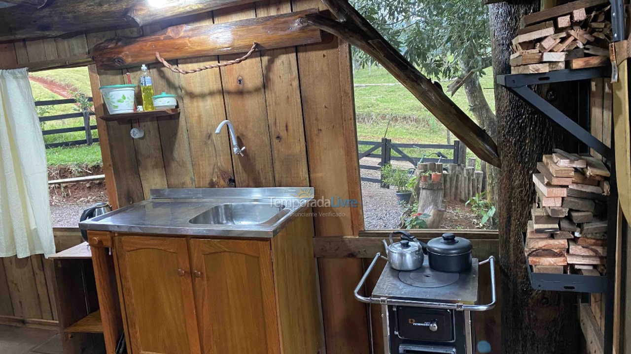 Chácara / sítio para aluguel de temporada em Morrinhos do Sul (Estrada da Perdida)