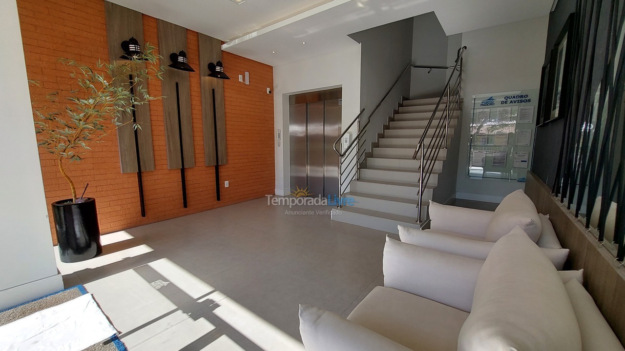 Apartment for vacation rental in Bombinhas (Praia de Bombinhas)