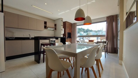 New and charming apartment in Bombinhas Center