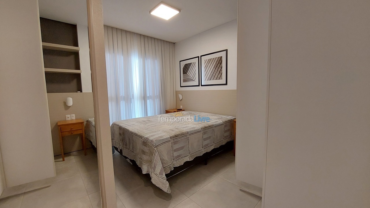 Apartment for vacation rental in Bombinhas (Praia de Bombinhas)