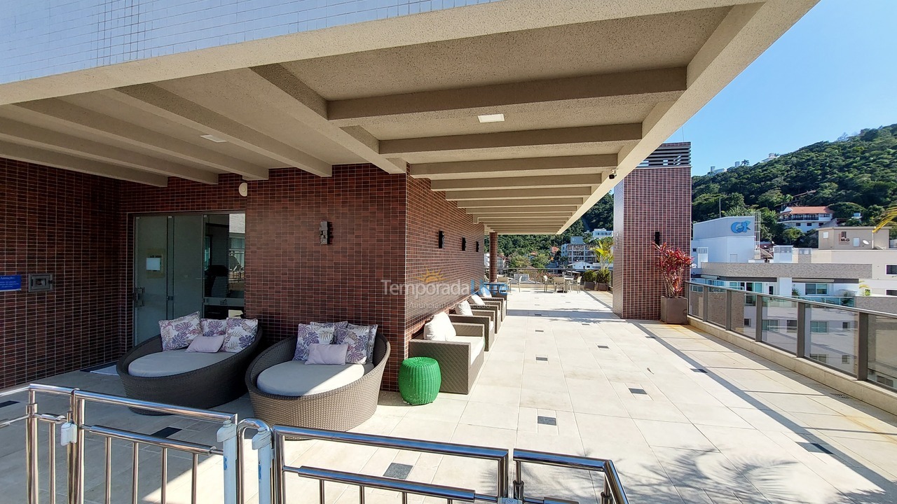 Apartment for vacation rental in Bombinhas (Praia de Bombinhas)