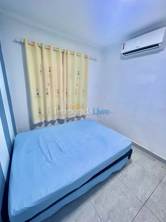 Apartamento para alquiler de vacaciones em Guarujá (Enseada)